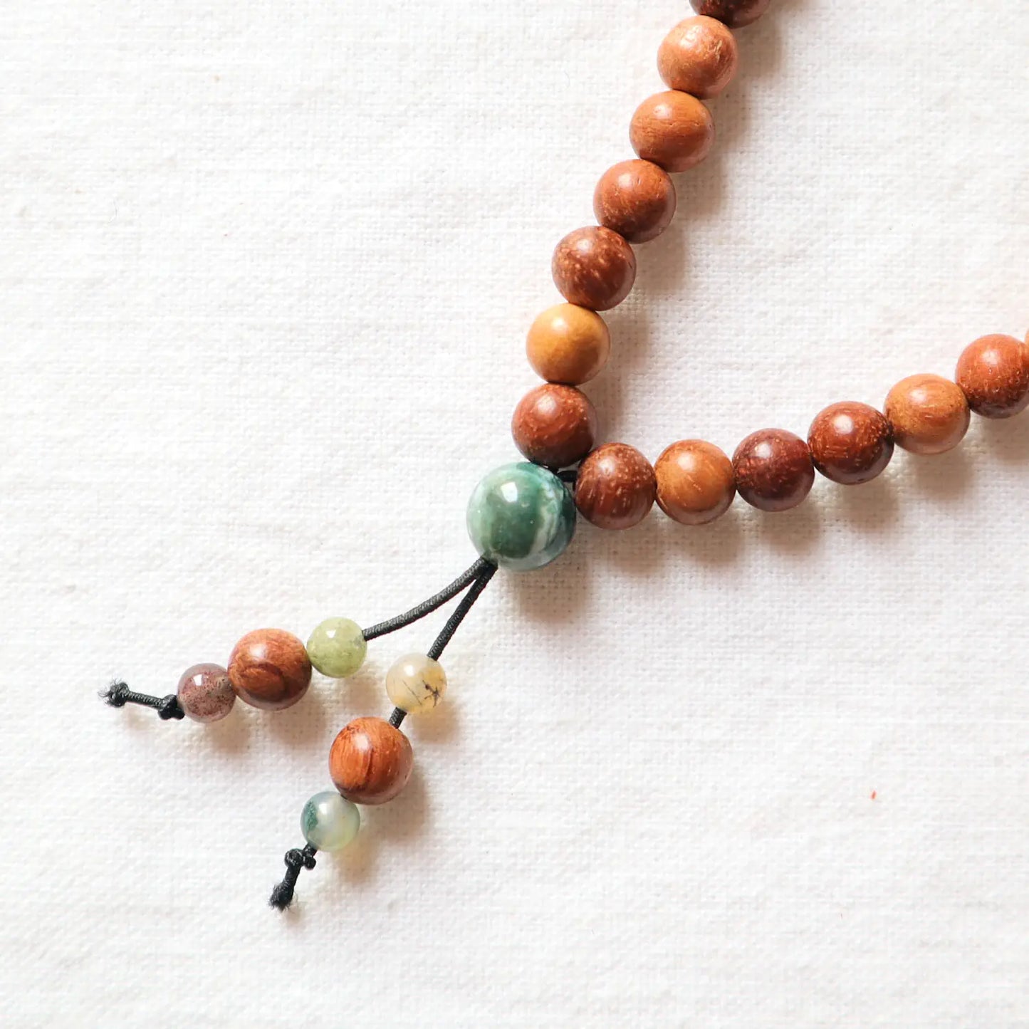 Bracelet Mala Bois de santal et Agate indienne