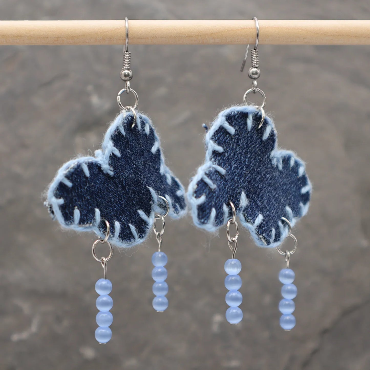 Boucles d'oreille Oeil de chat bleu, Nuage